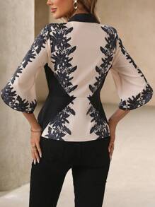 SHEIN Tall Women's Elegant Floral Print Splice Button V-Neck Blouse - Apricot - View 2