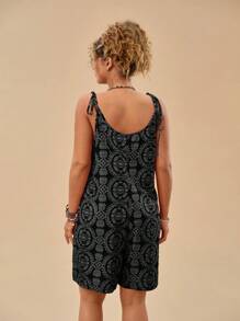 Travachic Plus Size Women Floral Print Tie Up Loose Cami Top, Casual Resort Wear - Black - View 2