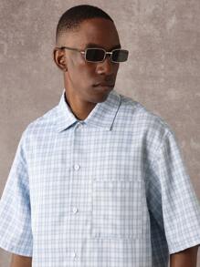 SUMWON Camisa de cuadros de corte boxy casual, ligera para el verano, con botones, apropiada para la oficina y el uso diario, de manga corta, estampada, con estilo y transpirable - Azul - Ver 3