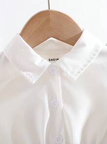 SHEIN Playful Pals Baby Girls' Summer Fashionable Collared White Short Sleeve Woven Top And Denim Skirt 2 Pieces Set - Multicolor - View 7