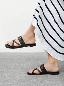 CUCCOO BIZCHIC Women's Casual Metal Decor Flat Sandals For Daily Wear - Black - View 3