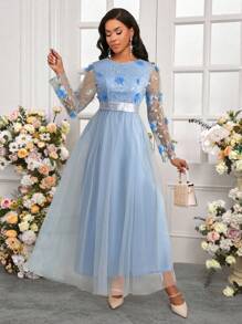 SHEIN Lady 情人节/新年派对/适合日常工作穿着/四季皆宜的米色蕾丝立体花朵拼布婚纱优雅女式长裙 - 淺藍色 - 查看 4