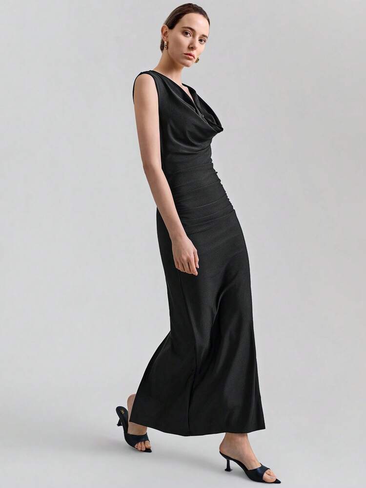 2025 New Women's Sleeveless Plunging Neckline Maxi Elegant Dress, Spring/Summer Fashion Attire