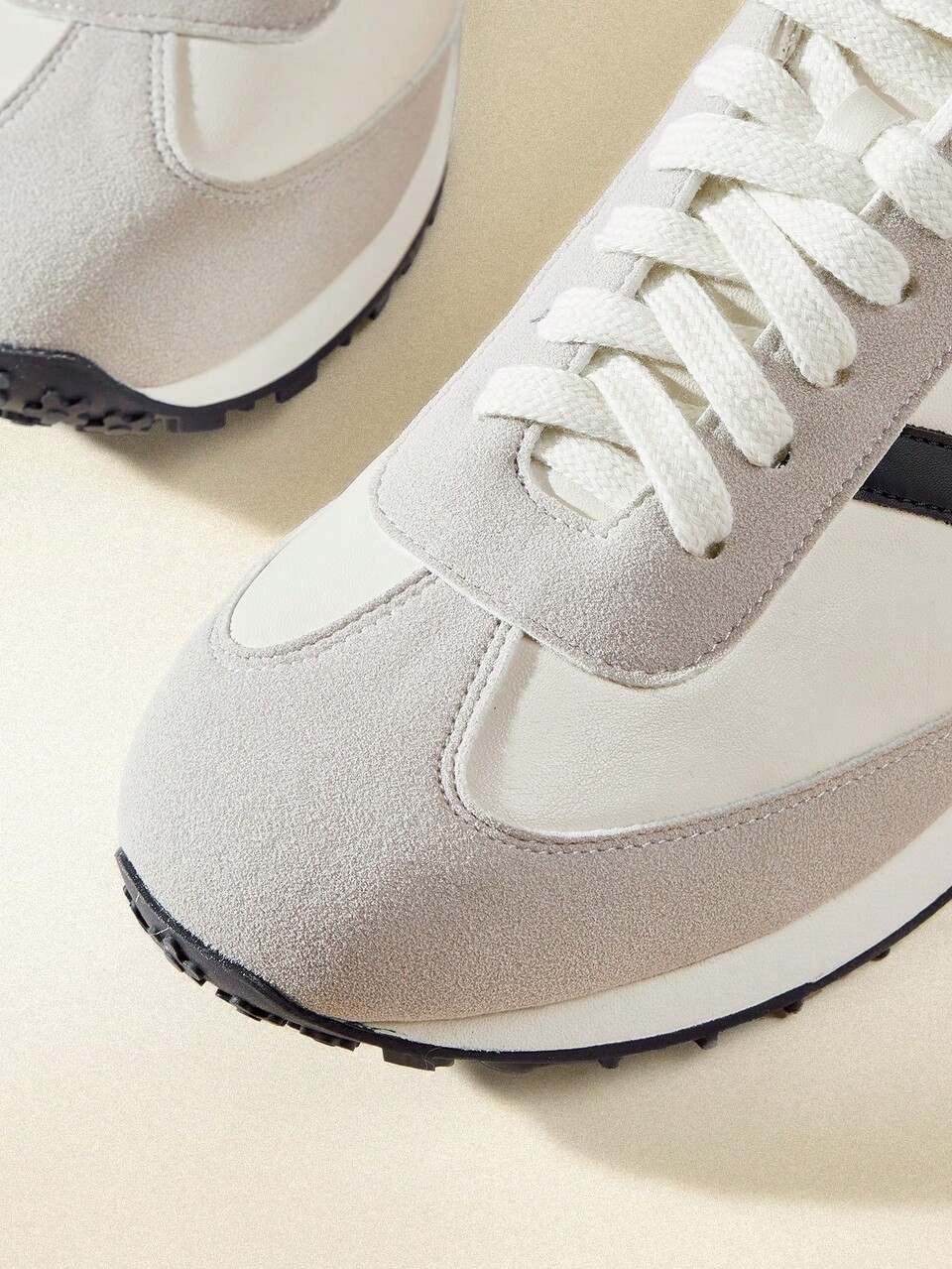 CUCCOO EASI Women's Platform Sneakers With Patchwork Design, Round Toe, Fashion PU Leather Color Block Casual Outdoor Sports Shoes