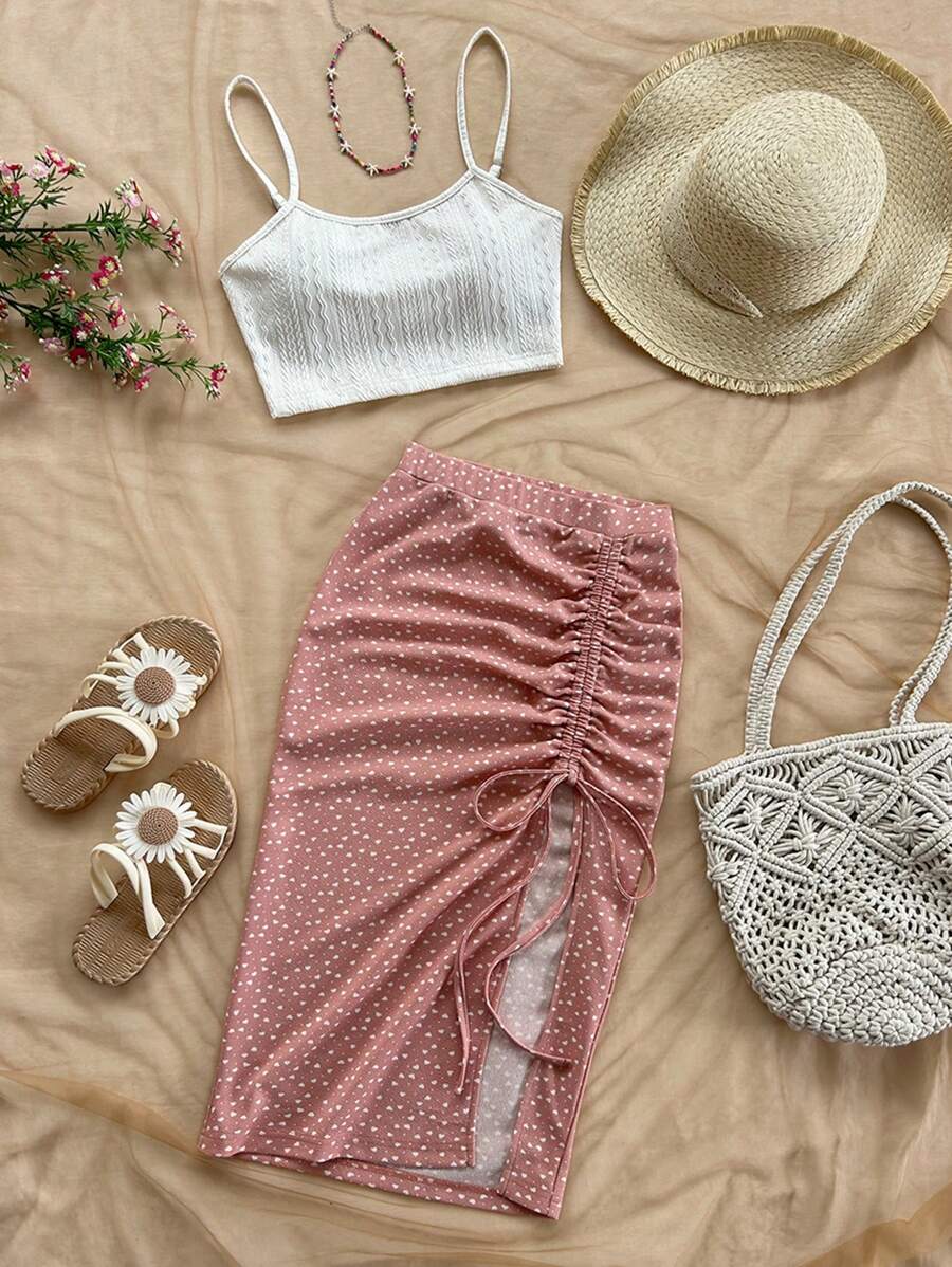 SHEIN WYWH 2 件女士度假套装：粉色纹理针织吊带背心和酒红色心形印花抽绳系带开衩裙 - 粉色 - 查看 1