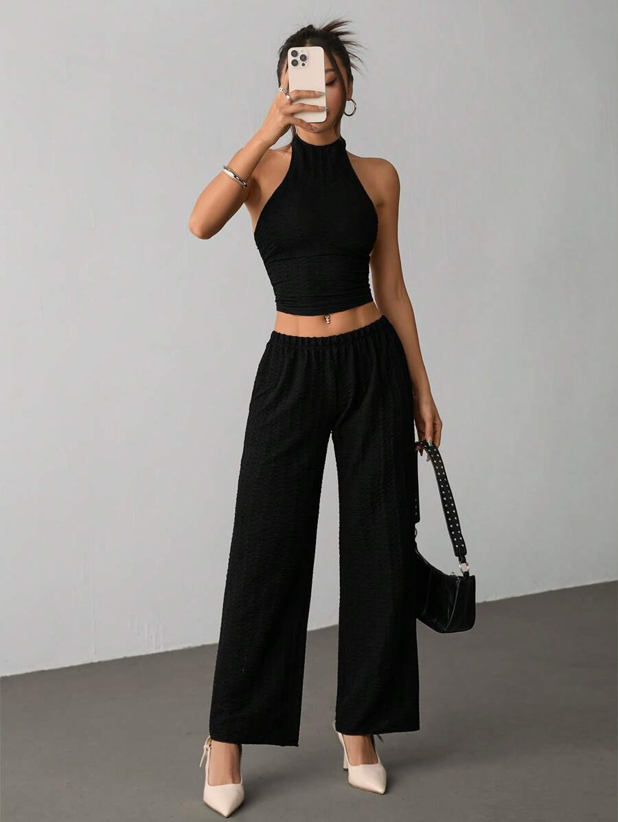 SHEIN PETITE Conjunto de 2 piezas de top de punto sin espalda con cuello halter y pantalones largos de unicolor para mujer - Negro - Ver 1