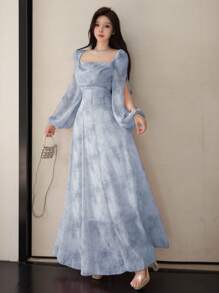 Modelyn 女式雪纺碎花垂坠领褶饰腰部飘逸下摆优雅度假连衣裙 - 淺藍色 - 查看 4