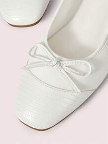 CUCCOO DOLLMOD Square Toe Comfortable Metallic Silver Lizard Pattern Bowknot Flat Slip-On Shoes, Retro Minimalist - White - View 7