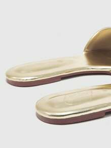 CUCCOO BIZCHIC Women's Casual Flat Sandals, Summer - Gold - View 8