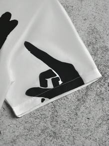 PAVTROS Manfinity Streetrush 男士街头学院风衬衫，INS 高街嘻哈宽松短袖衬衫。这款衬衫采用拉链门襟设计和经典条纹图案，适合四季穿着，是送给男友或丈夫的绝佳礼物，Y2K 街头服饰。 - 彩色 - 查看 4