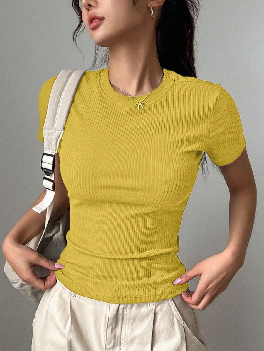 DAZY 女士修身纯色休闲圆领短袖 T 恤