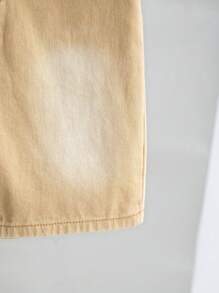 SHEIN Conjunto casual de 2 piezas para niño preadolescente con chaleco de jean con capucha y bolsillo de una de botones, y shorts de jean