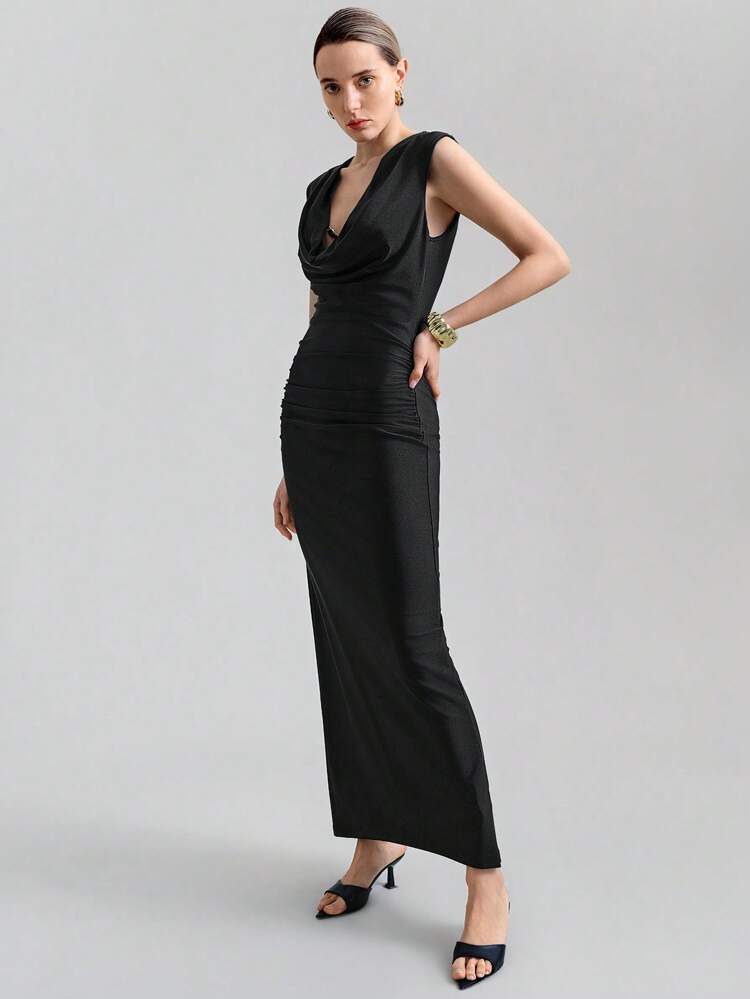 2025 New Women's Sleeveless Plunging Neckline Maxi Elegant Dress, Spring/Summer Fashion Attire