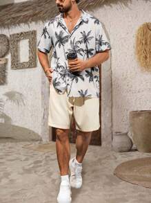 Manfinity RSRT Plus Size Men's Holiday Coconut Tree Printed Short Sleeve Shirt And Shorts Set - Khaki - View 4