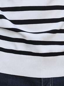 Manfinity Hypemode Men's Zip Neck Striped Short Sleeve Casual Knit Top - Black and White - View 8