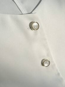 Franclia 女士时尚休闲无袖单排扣腰部修身仿口袋衬衫 - 白色 - 查看 7