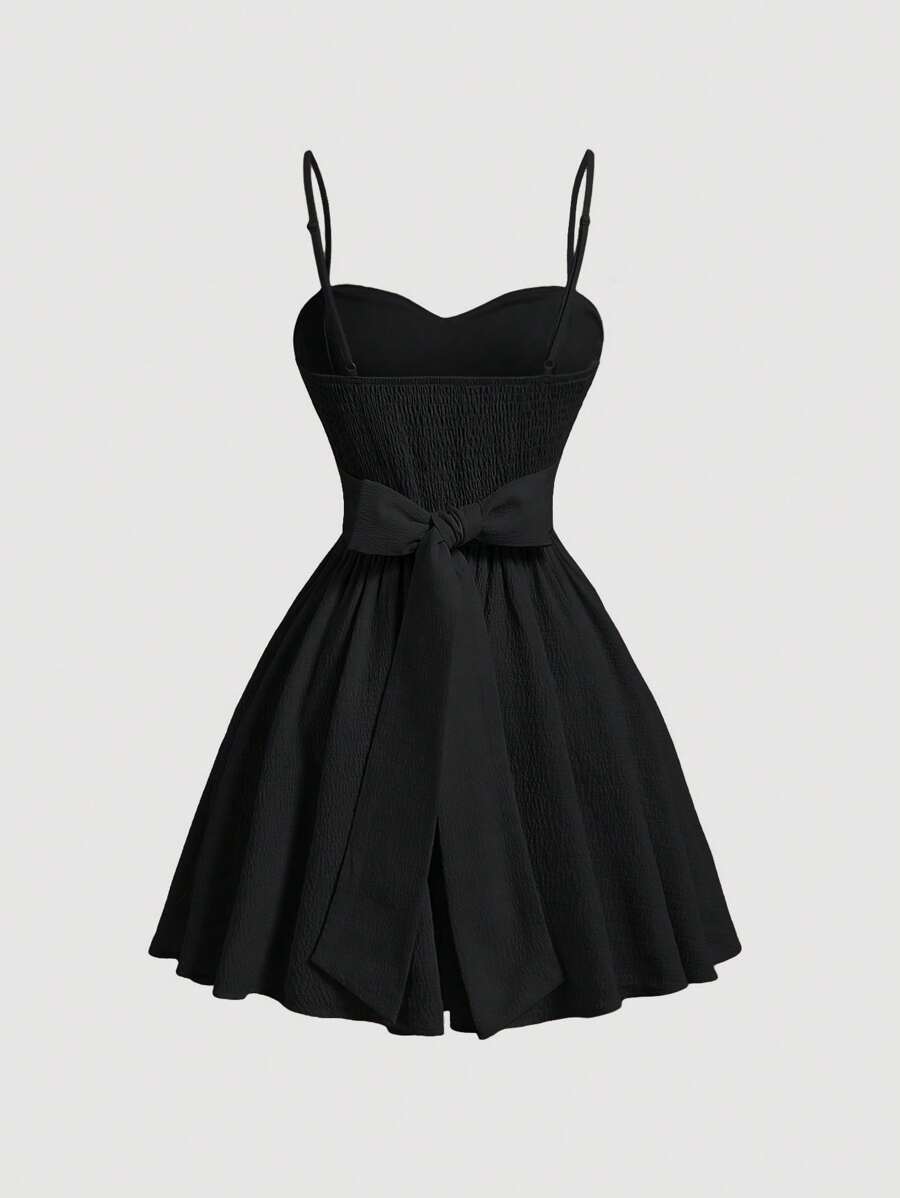 SHEIN MOD 女士浪漫后背蝴蝶结黑色细肩带连衣裙（夏季） - 黑色 - 查看 1