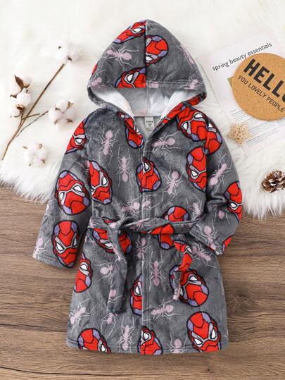 SHEIN Bata de baño con capucha a prueba de llamas con estampado de superhéroe para niño, de doble cara de franela, para otoño/invierno