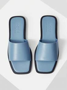 MOTF PREMIUM WOMEN COMFY CASUAL OPEN TOE FLAT SANDALS, FOR NEW YEAR HOLIDAY, SPRING SHOES SPRING BREAK EASTER