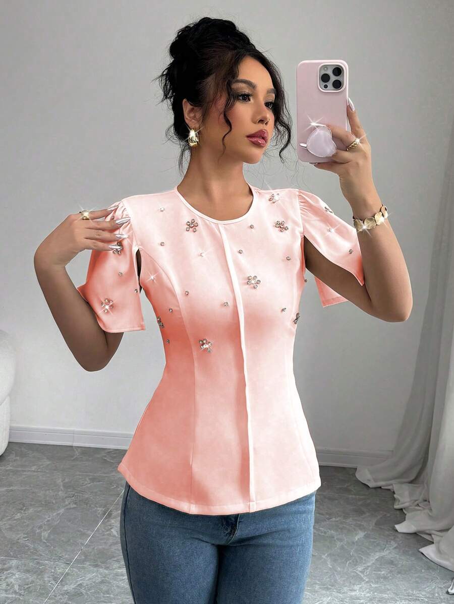 Elenzga Camisa de mujer con cuello redondo, ajustada, de manga corta y de un solo color, con detalles de cristales rhinestone - Rosa - Ver 1