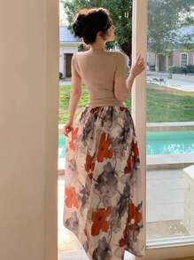 DAZY 2pcs/Set Women Solid Color Short Sleeve Crew Neck Top & Ditsy Floral Skirt - Multicolor - View 5