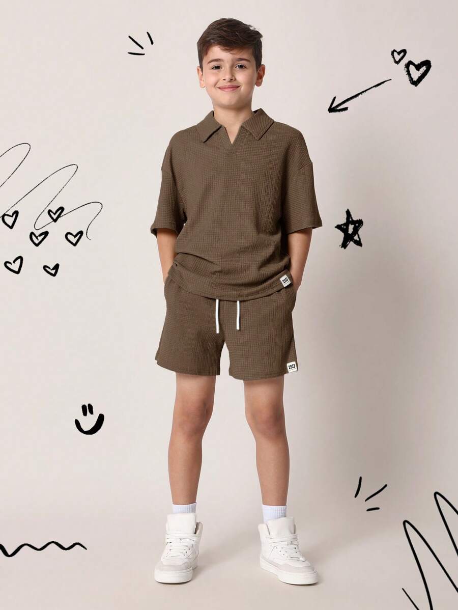 SUMWON 纹理罗纹针织 Polo 衫两件套短裤套装 男童运动休闲夏季休闲运动街头服饰度假学校正式休闲娱乐套装 - 摩卡棕 - 查看 1