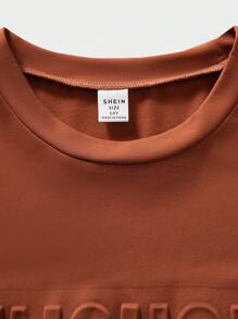 SHEIN Teen Boy Streetwear Fashion Round Neck Letter Embossed Print T-Shirt - Brown - View 5