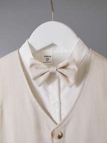 SHEIN 3 件套年轻男孩绅士装 - 正面纽扣背心、长袖衬衫、裤子套装 - 卡其色 - 查看 4