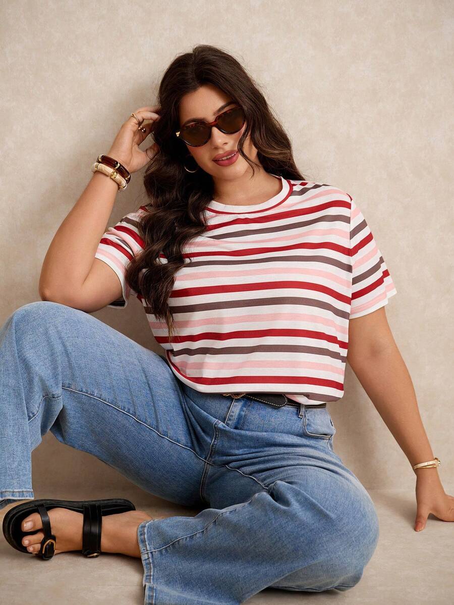 Elaquor Plus Size Vacation Color Block Striped Casual Summer Short T-Shirt - Red - View 1