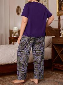 SHEIN Plus Size Women's Style Retro Printed Knit Short Sleeve Top And Long Pants Pajama Set, Suitable For All Seasons, Outfits - Purple - View 3