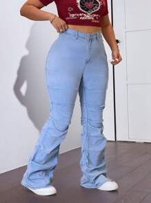 SHEIN ICON Plus Size Women High Waist Pleated Flare Casual Jeans - Light Wash - View 6