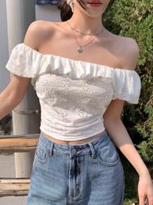 DAZY Blouse décontractée à épaules dénudées pour femmes, courte, blanche, tenue d'été pour croisière, avec volants, top court pour femmes