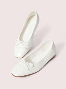 CUCCOO DOLLMOD Square Toe Comfortable Metallic Silver Lizard Pattern Bowknot Flat Slip-On Shoes, Retro Minimalist - White - View 9