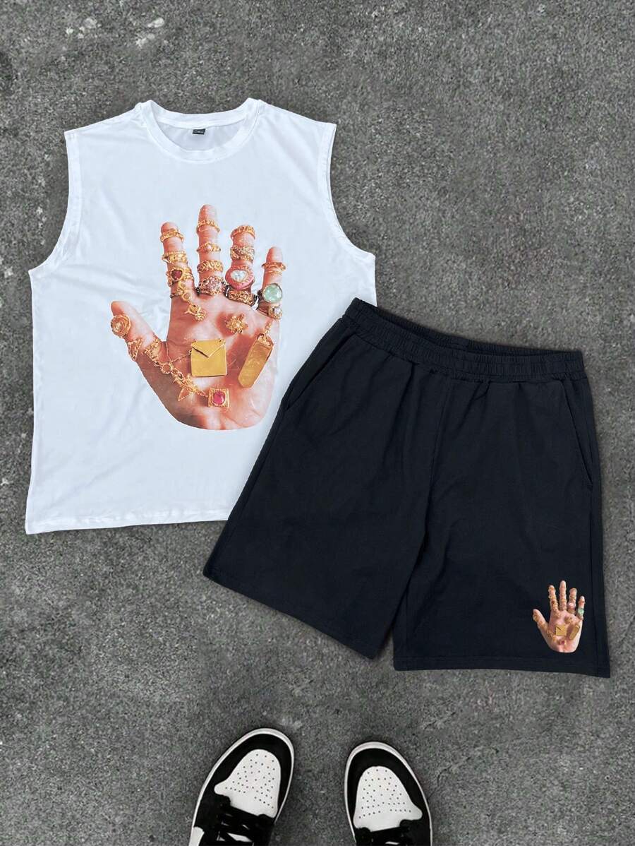 Manfinity Streetrush Conjunto casual de hombre con anillo de súper oro, brazalete, camiseta sin mangas de cuello redondo grande y sencilla, y pantalones cortos. Regalo para novio, regalo para hombres, adecuado para amigos. Camisetas con gráficos, camisetas gráficas para hombres.