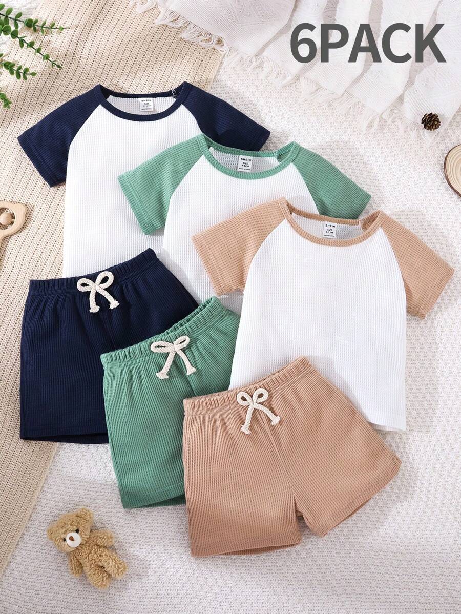 SHEIN Vintaside Kids 6 件套婴幼儿男童休闲撞色插肩袖圆领短袖 T 恤和运动短裤套装，适合夏季，颜色：藏青色、浅绿色、浅橙色、白色 - 彩色 - 查看 1