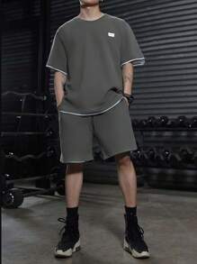 RueChic Men Waffle Fabric Patched Regular T-Shirt Set - Army Green - View 1