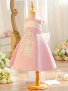 SHEIN Young Girl Classic Woven Faux Pearl Embroidered Bow Decor Dress - Pink - View 3