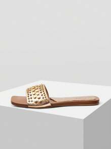 MOTF PREMIUM SQUARE TOE STUDDED FLAT SANDALS - Champagne - View 3