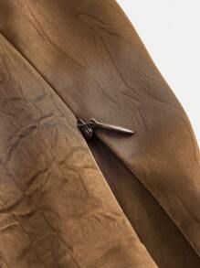 Maija Áo sơ mi cổ yếm màu cà phê rộng rãi thời trang và giản dị, phong cách mới xuân/hè 2025, thoải mái cho lễ hội âm nhạc, bãi biển, kỳ nghỉ, thường ngày, trang phục nghỉ dưỡng lãng mạn ở đô thị, thích hợp cho đi chơi, tiệc tùng, khách dự tiệc cưới, trang phục công sở giản dị sang trọng cổ điển, người đi làm ở đô thị cao cấp giản dị, tổng biên tập cùng phong cách, tiệc nghỉ dưỡng xã hội ở đô thị, quyến rũ lãng mạn, thời trang, đa năng; thích hợp cho kỳ nghỉ hè - Màu nâu  Mocha - Xem 6