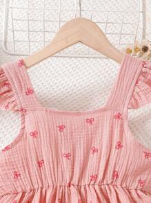 SHEIN Vintaside Kids Set de 2 piezas top con tirantes y manga corta junto con shorts para niñas pequeñas - Rosa vieja - Ver 4