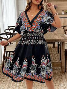 Franclia Plus Size Vrouwen V-hals Bedrukte Getailleerde Midi-jurk, Lente/Zomer