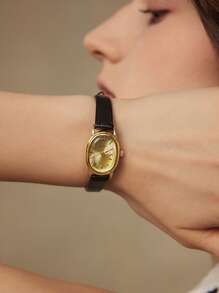 MOTF PREMIUM 1PC GOLDEN OVAL DIAL PATTERNED STRAP WOMEN'S WATCH - Black - View 4