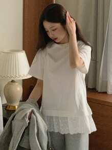 DAZY T-shirt casual da ragazza con scollo tondo, maniche corte, dettagli in pizzo a contrasto, con volant