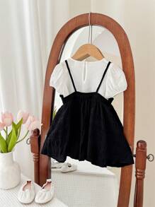 SHEIN 2 pièces Ensemble robe à bretelles mignonne avec nœud papillon et Top à manches courtes pour bébé fille, été