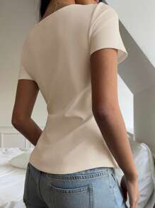 SHEIN EZwear 女士时尚杏色针织系带开衩下摆短袖 T 恤 - 杏色 - 查看 3