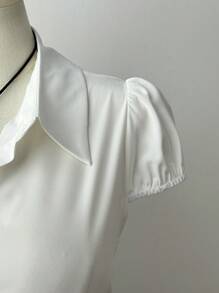 Flirla Camisa de manga corta con bordado, bajo deshilachado y parches, talla grande - Blanco - Ver 4