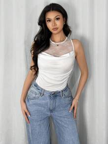 Firerie 女士白色圆领蕾丝拼布荷叶边不对称下摆修身吊带背心上衣，适合通勤/优雅/性感/度假/海滩/浪漫/约会/情人节