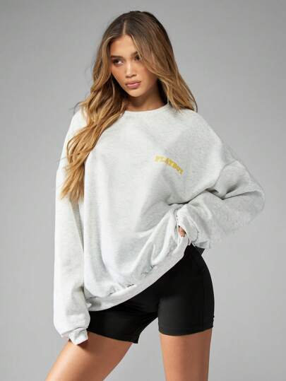 Missguided x Playboy 经典超大圆领运动衫家居服运动休闲街头服饰舒适秋冬必备休闲套头衫