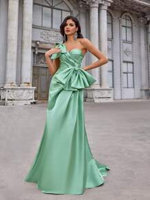 Glamrae فستان لموسم الربيع والصيف أنيق فاخر وأنيق ذو ظل أخضر براق بقماش الساتان ذو تصميم متباين في الرقبة بنسيج ثلاثي الأبعاد على شكل زهرة متجعّد مع ذيل مصغّر مائل وأشرطة خلفية مربوطة، مناسب لحفلات العشاء وعيد العروس والموعد وحفلة عيد الميلاد والعطلات والحفلات الرسمية والزفاف (طراز ثقيل)، لزوار حفل الزفاف