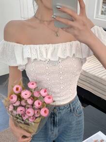 DAZY Blouse décontractée à épaules dénudées pour femmes, courte, blanche, tenue d'été pour croisière, avec volants, top court pour femmes